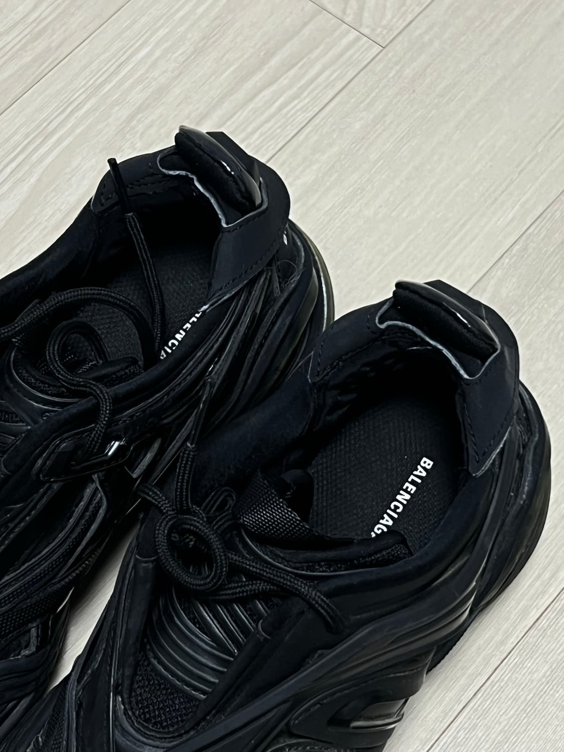 발렌시아가 타이렉스 38 상품이미지2