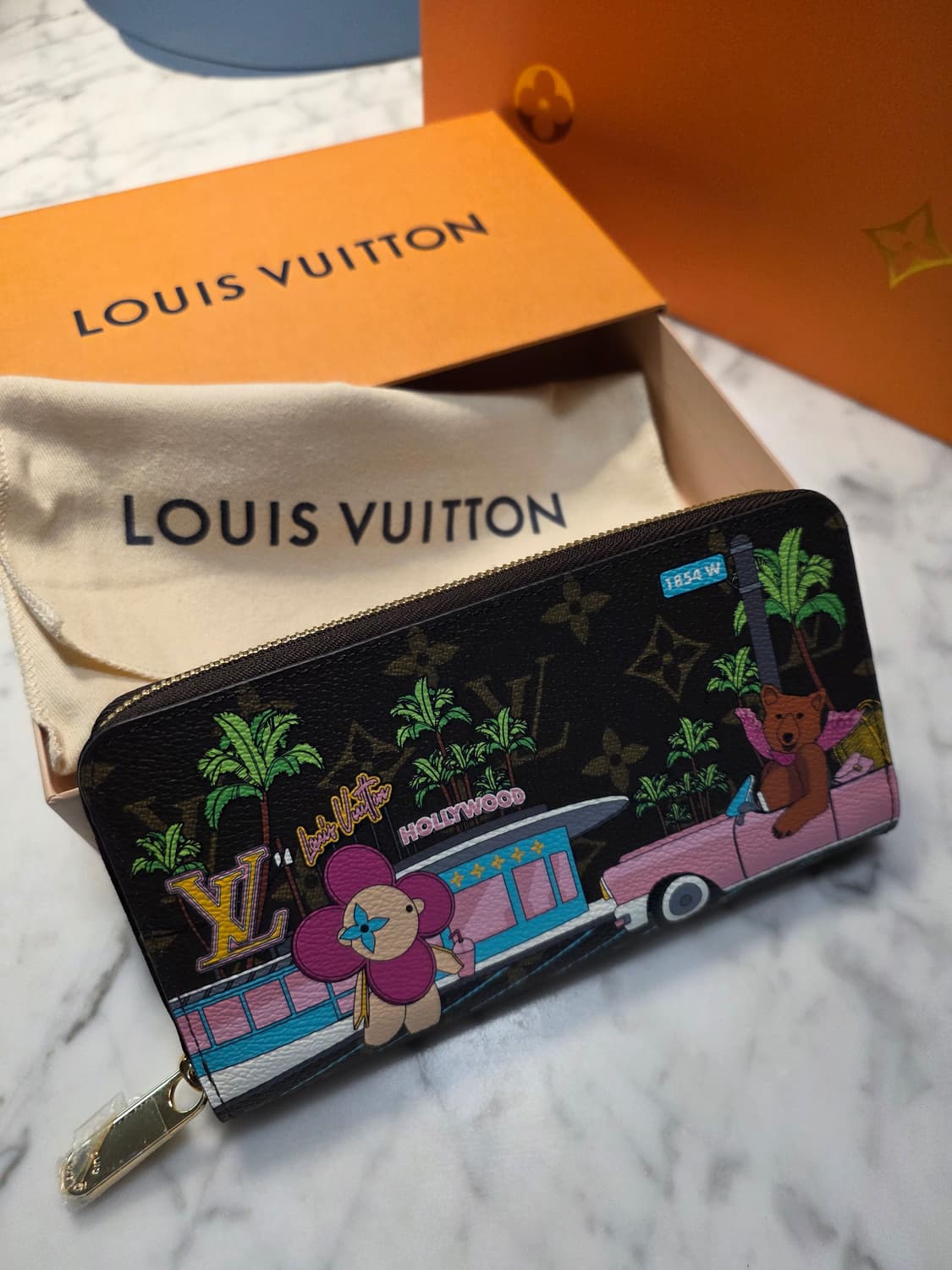 루이비통 2023 크리스마스 지피 월릿 한정판 (정품 세제품) 상품이미지2