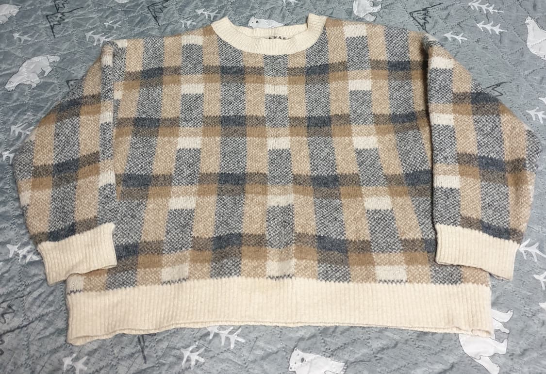 미도컴퍼니 메이드 세미크롭 체크 니트 브라운 (F) 상품이미지1