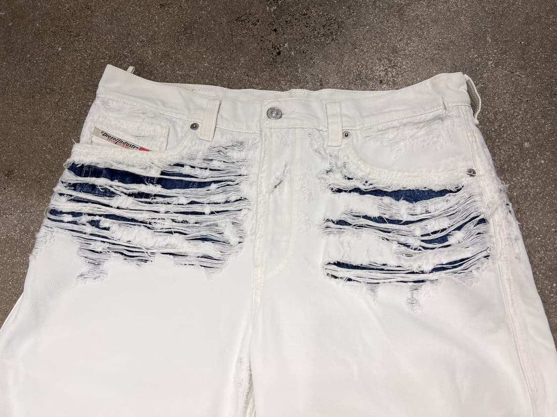 디젤 디스트레스 화이트 데님 상품이미지2
