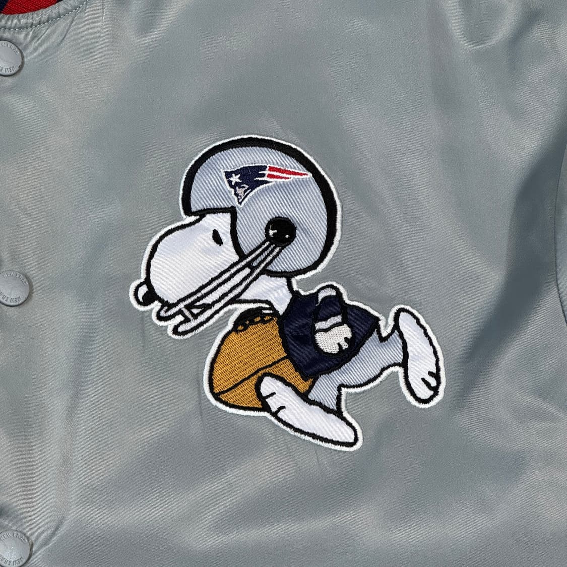 XXL) 뉴에라 x 스누피 x NFL 패트리어츠 바시티 자켓 상품이미지4
