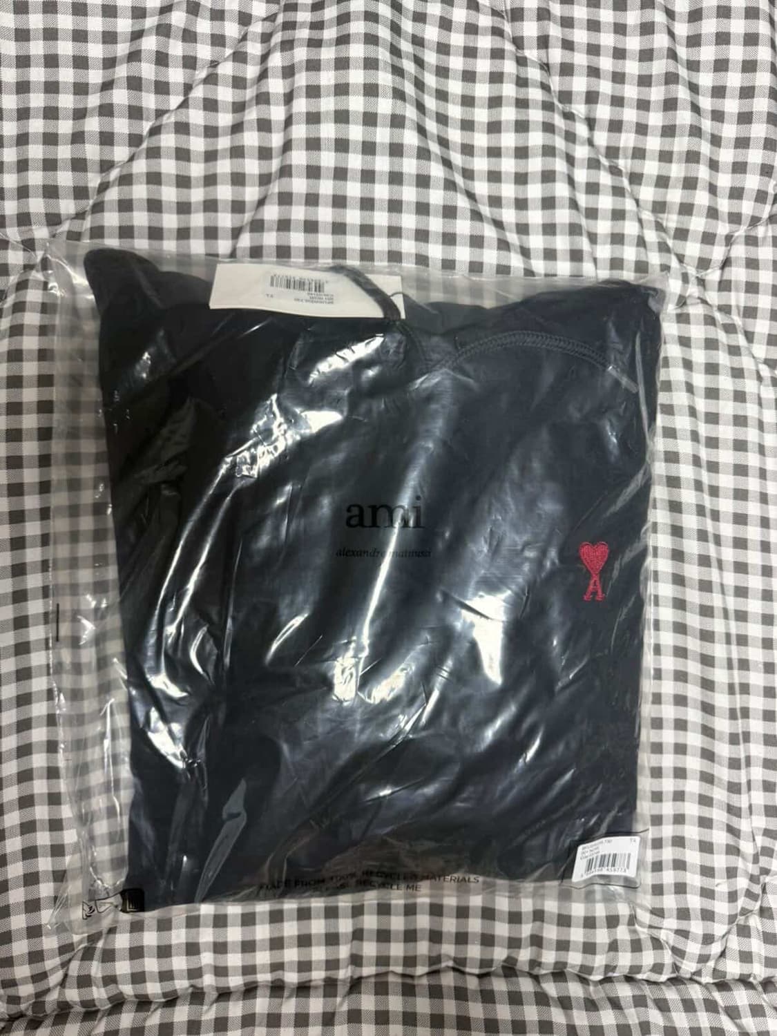 아미 스몰 하트 로고 후드 블랙 상품이미지3