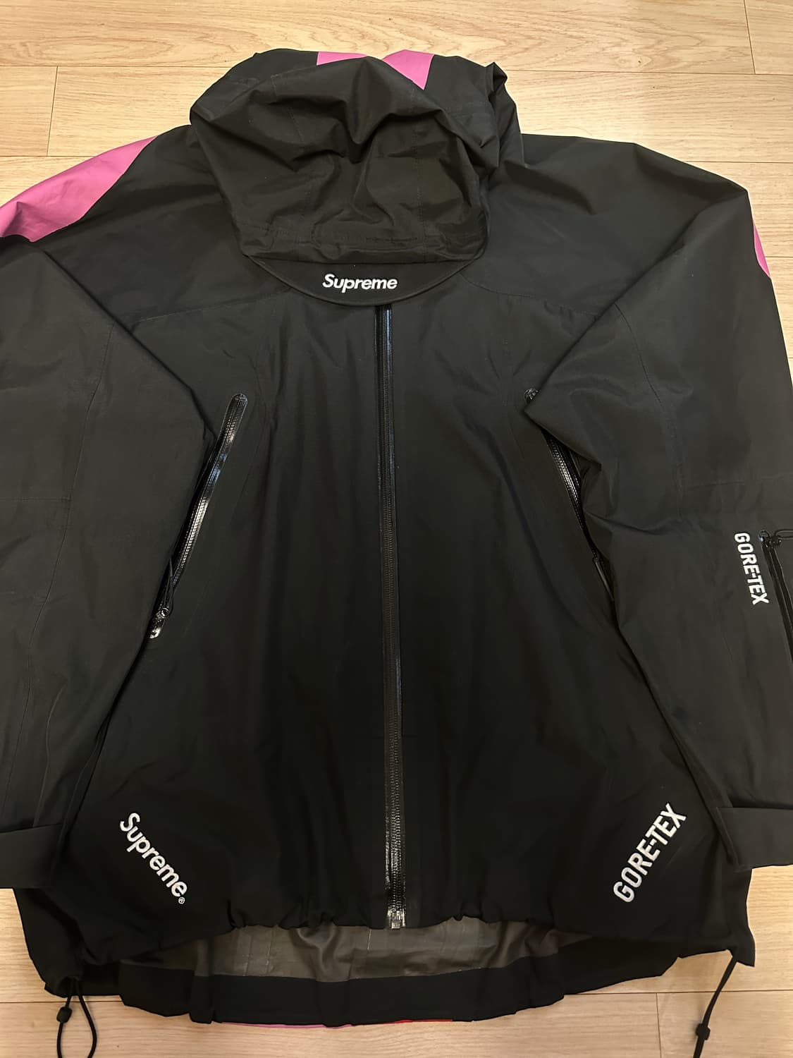 슈프림 곤즈 고어택스 쉘자켓 상품이미지1
