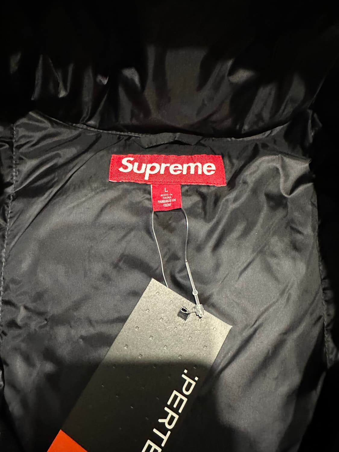 슈프림 경량패딩 마이크로다운자켓 상품이미지2