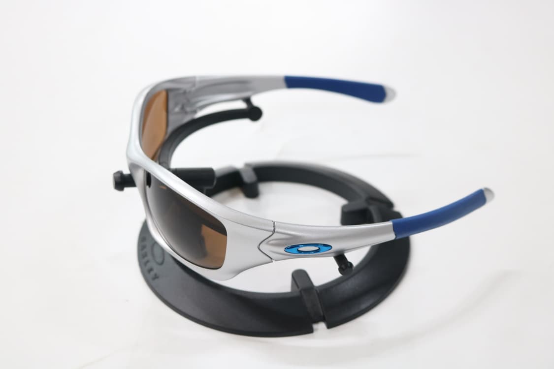 오클리 메탈 핏불 선글라스 상품이미지4