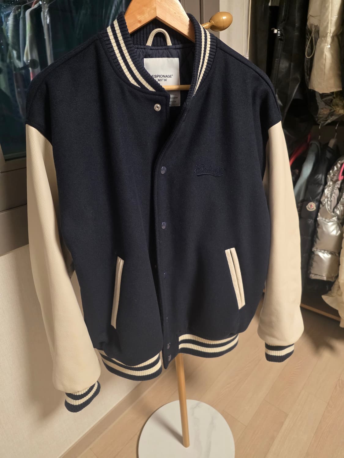 에스피오나지 바시티 L 상품이미지1