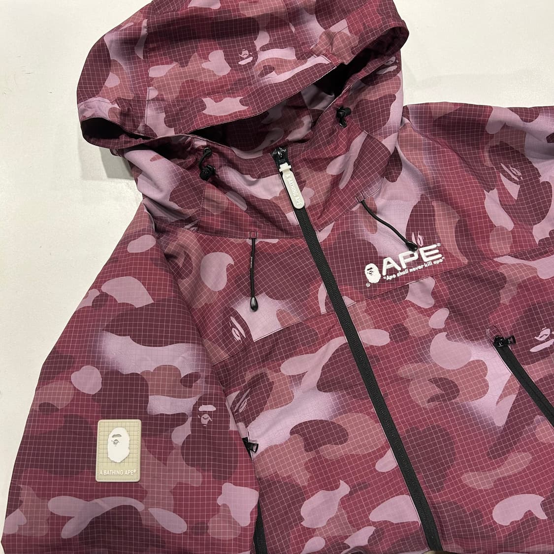 [S] 22AW 베이프 우먼 핑크 퍼플 카모 바람막이 자켓 상품이미지4