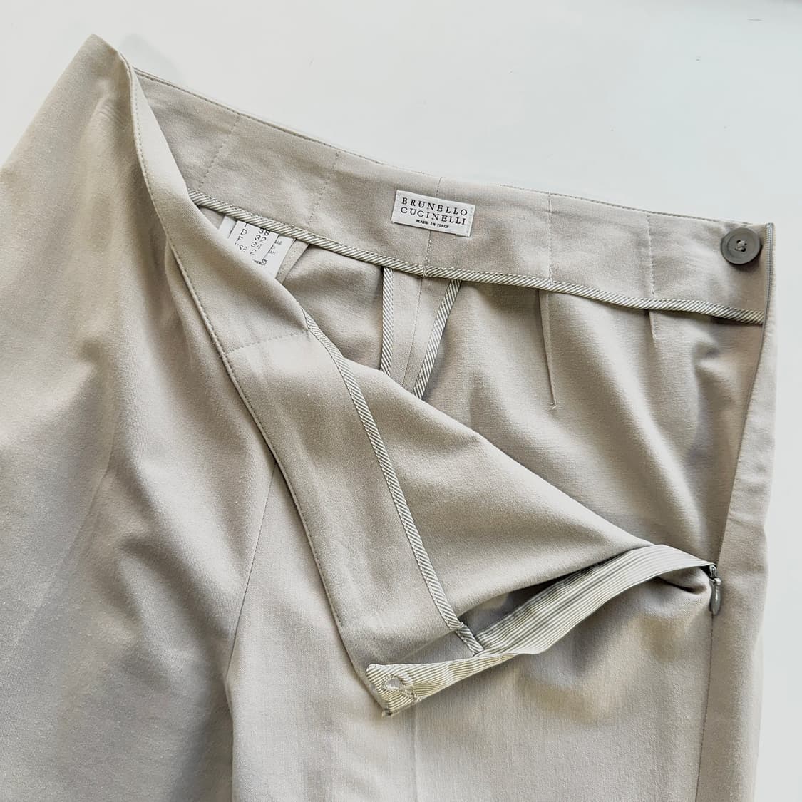 브루넬로쿠치넬리 슬릿 헴 코튼 팬츠 상품이미지2