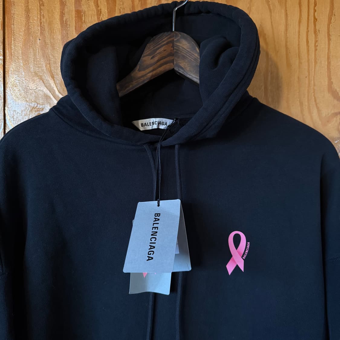 발렌시아가 We are Pink 캠페인 후드 판매 합니다. 상품이미지4