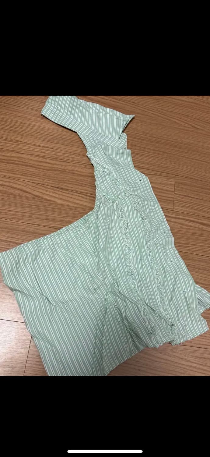 파르티멘토 홀터넥셔츠 라이트 그린 상품이미지4