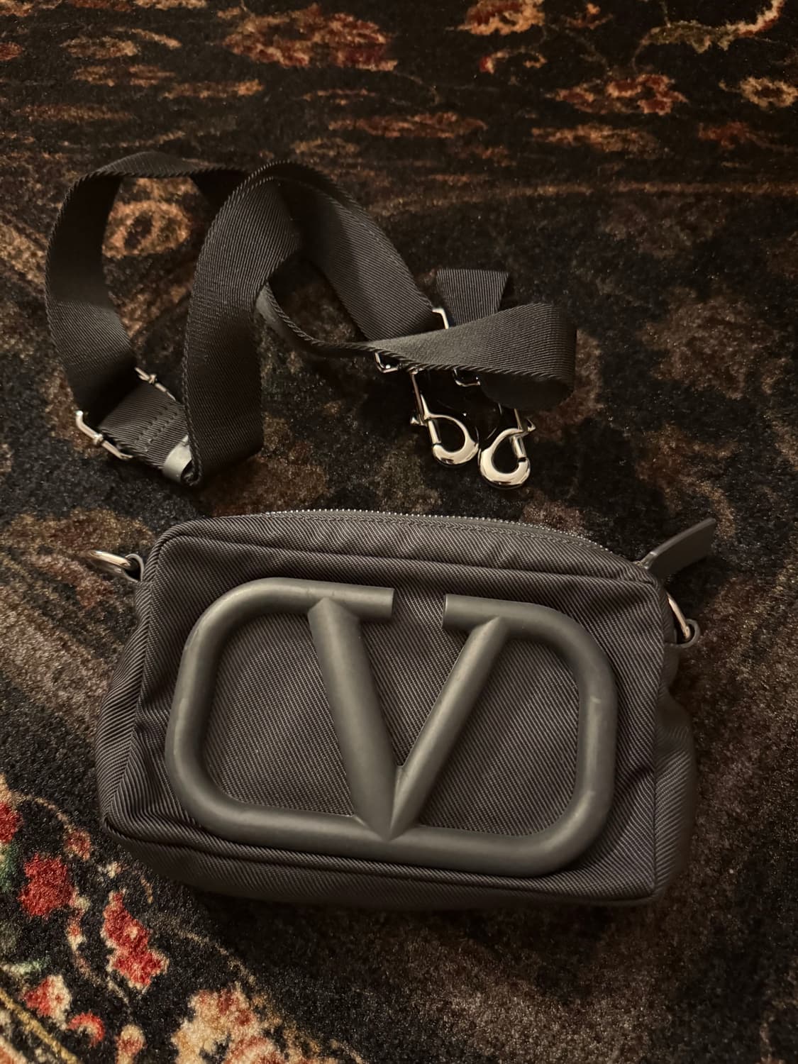 발렌티노 크로스백 상품이미지1