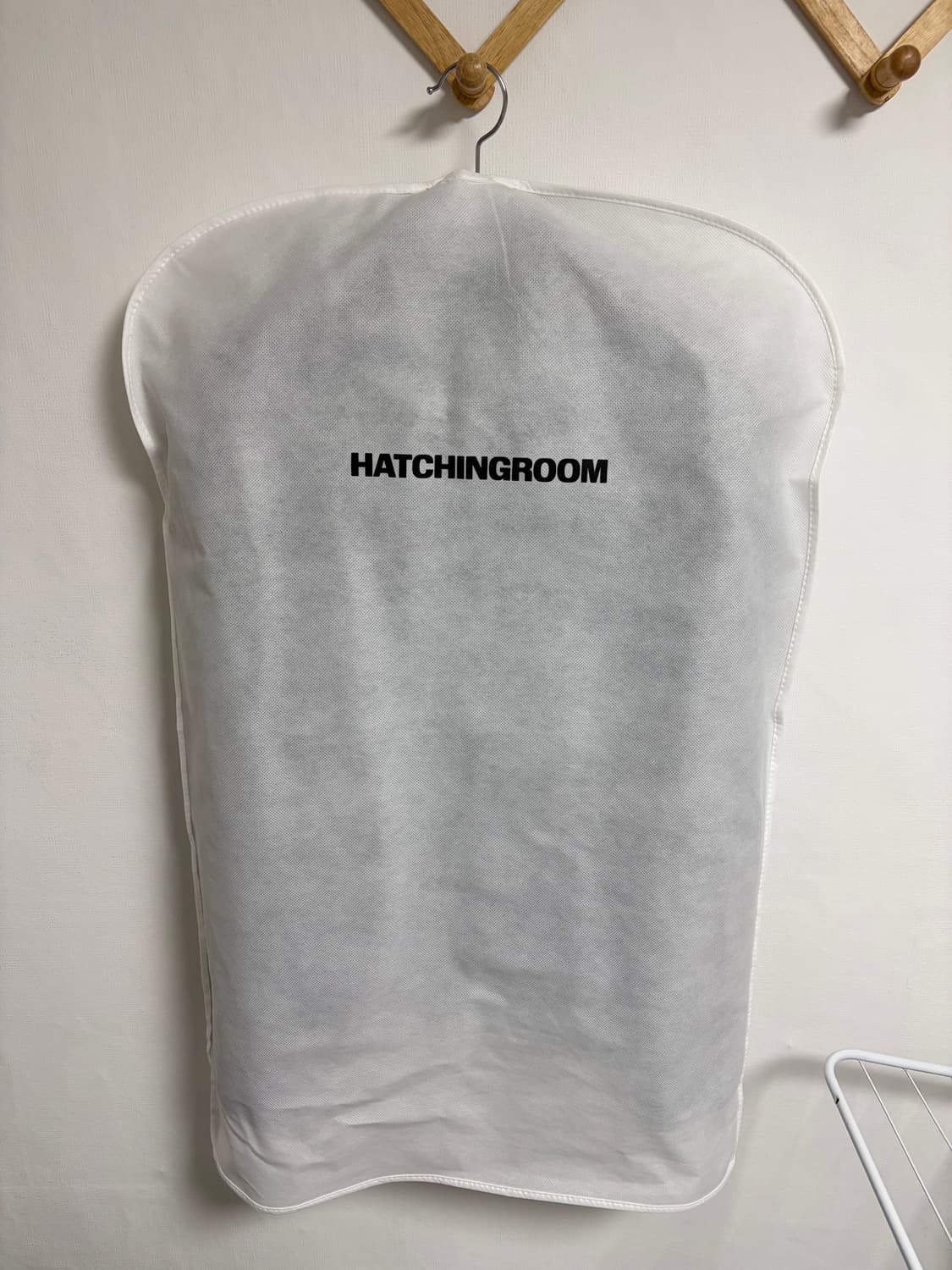 [3] 해칭룸 스티치드 볼륨 레더 자켓 블랙 상품이미지4