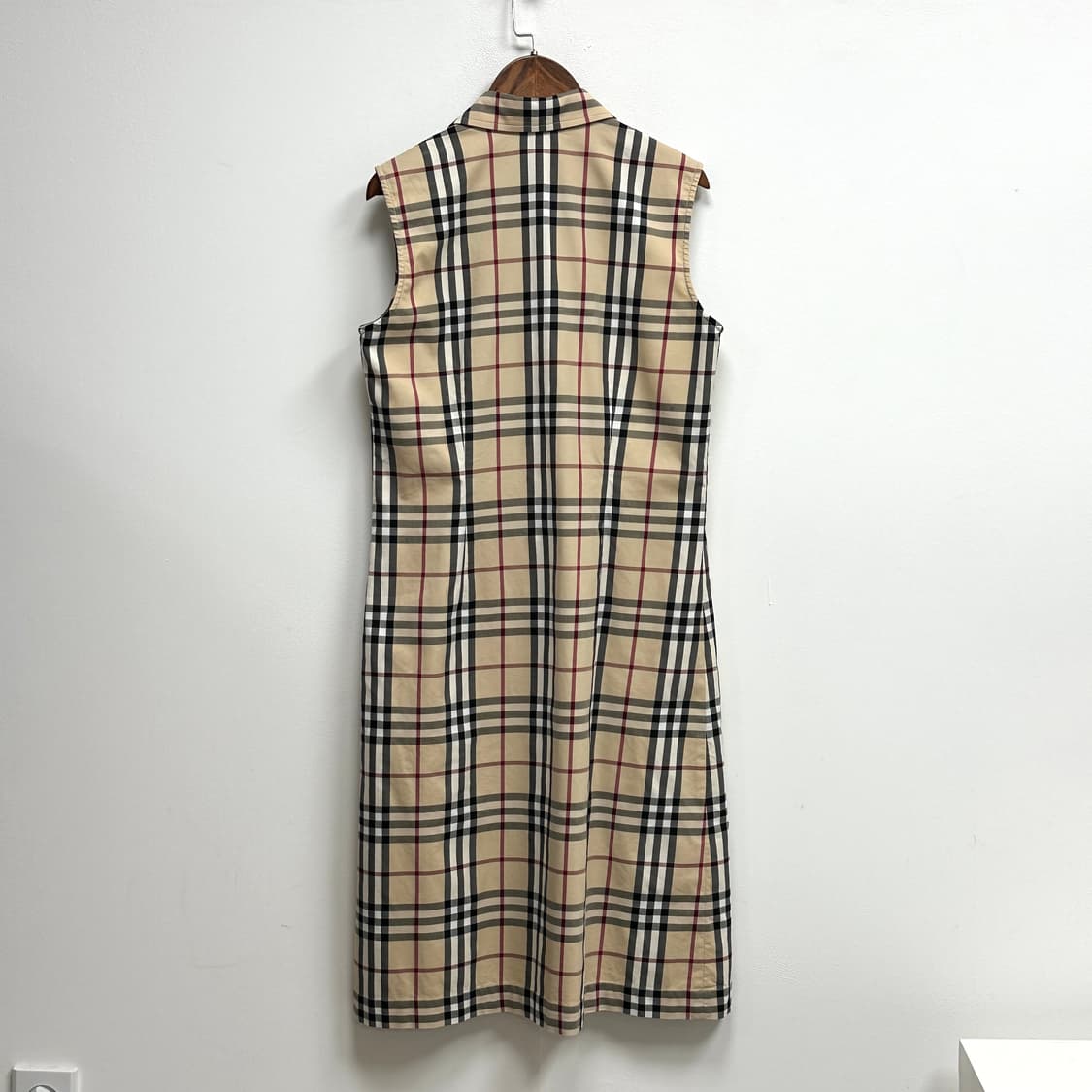 버버리 노바체크 슬리브리스 카라 원피스  상품이미지4