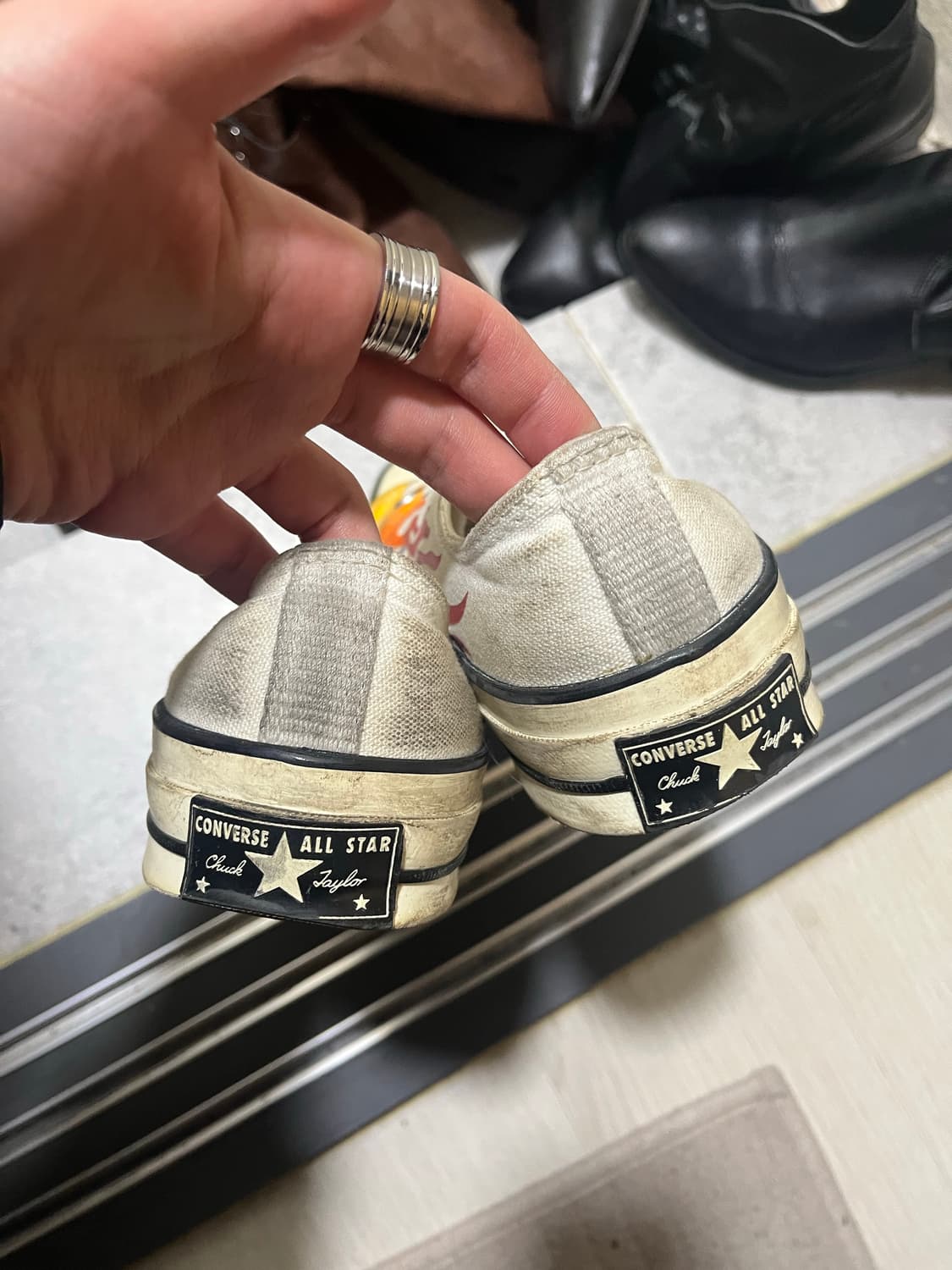 컨버스 척 70 로우 아카이브 프린트 플레임 화이트 상품이미지4