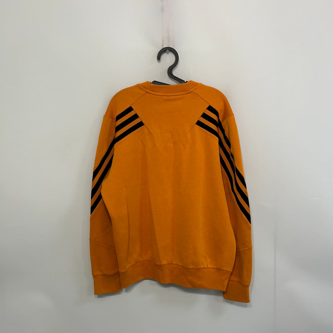 아디다스 남성 맨투맨 티셔츠 XL 상품이미지3