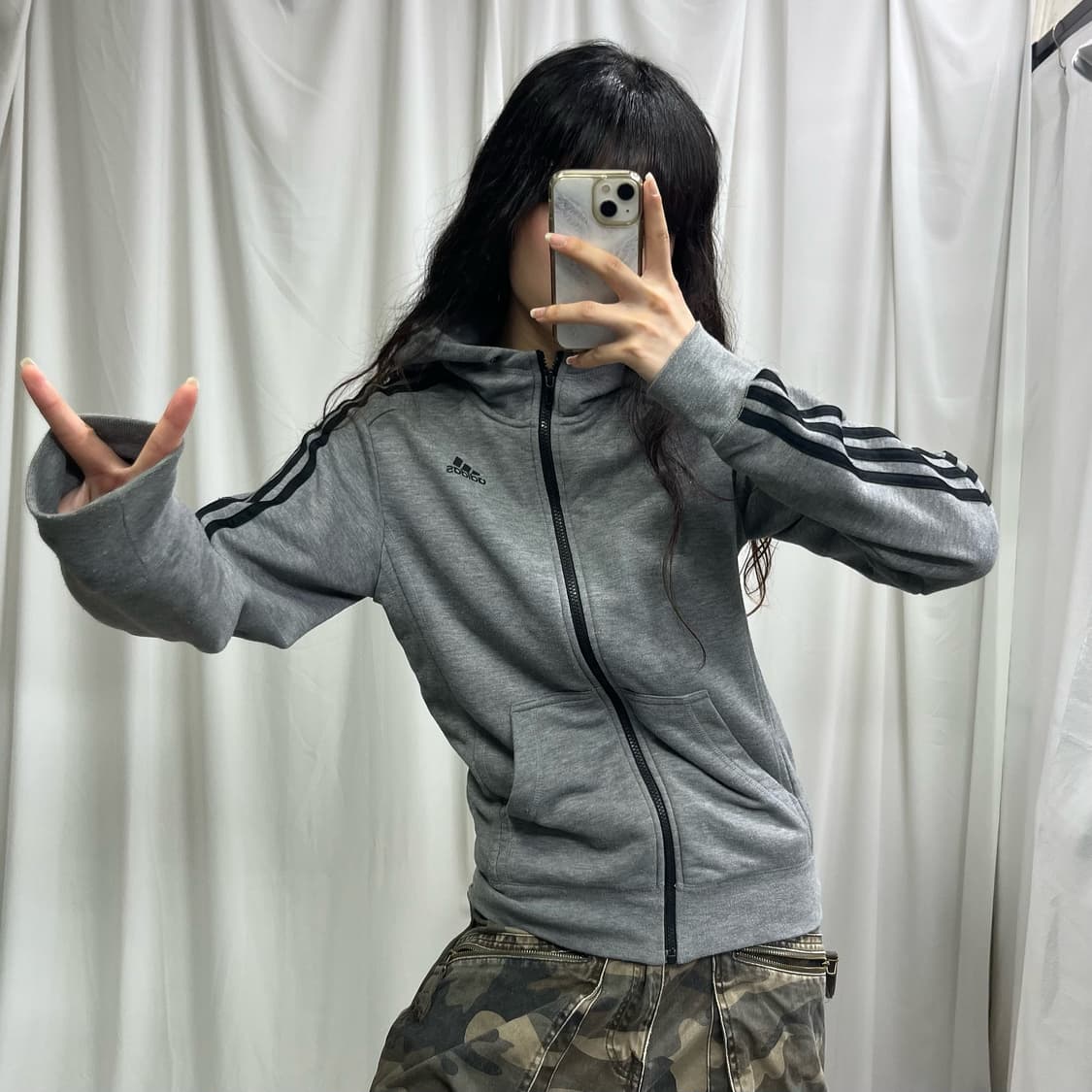 Adidas gray hood zip-up 상품이미지2