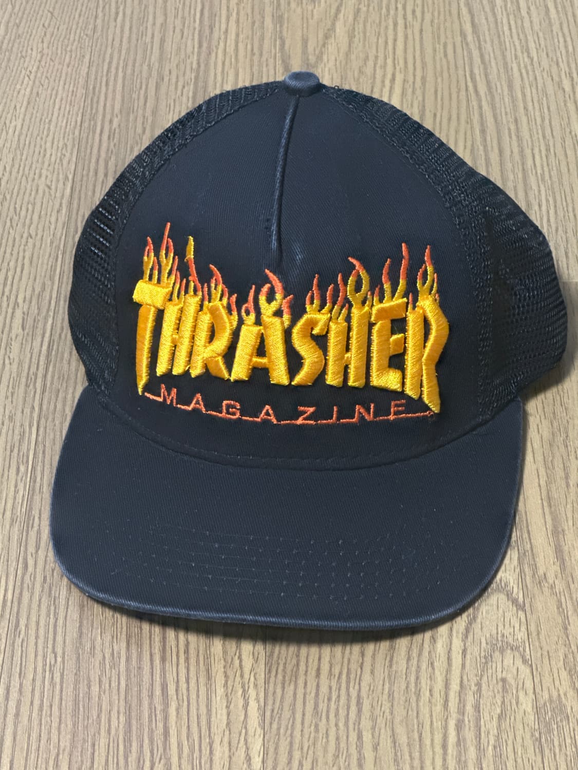 트래셔 플레임 로고 메쉬 캡 상품이미지3