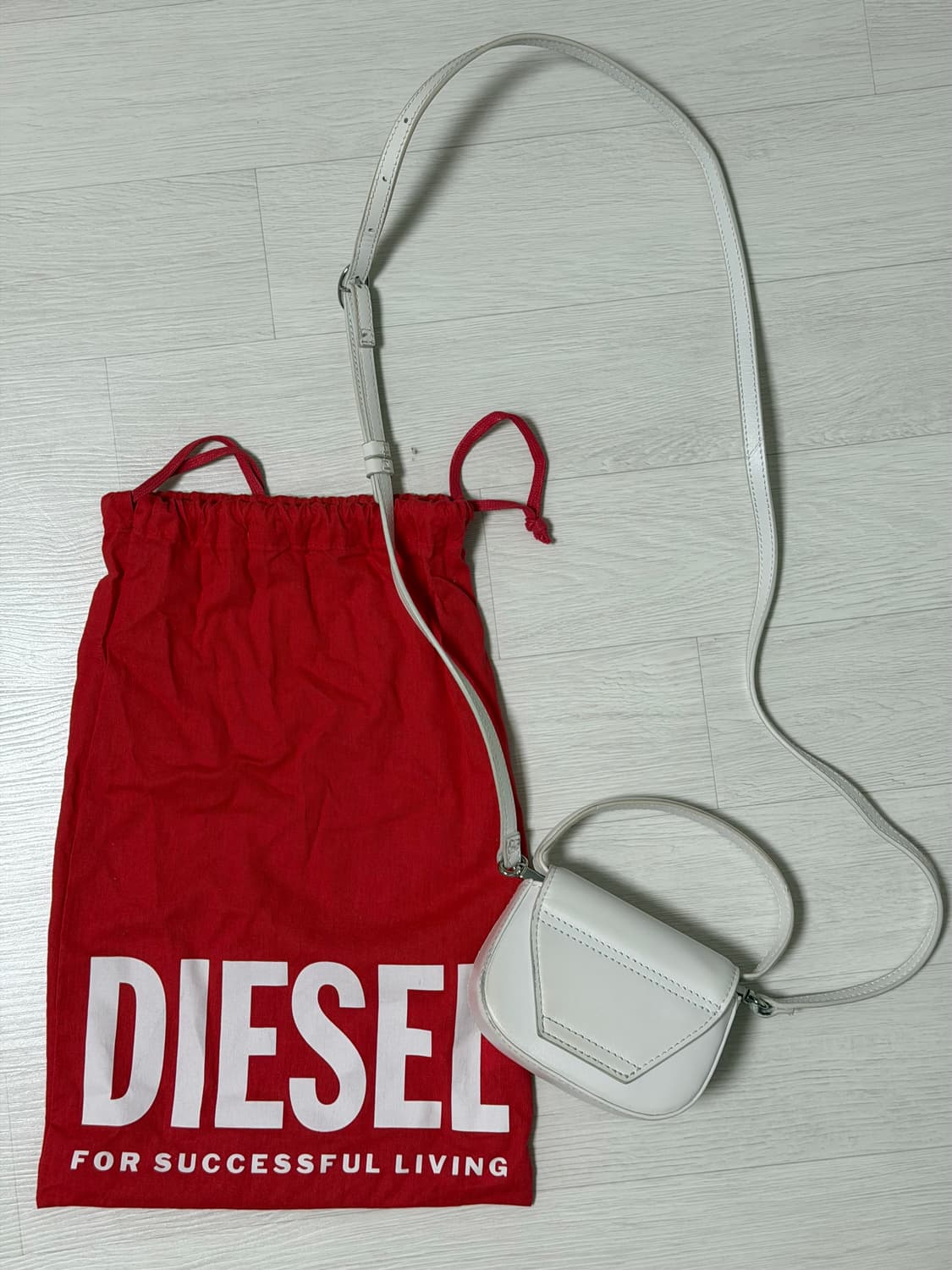 디젤 가방 파매합니다 상품이미지2