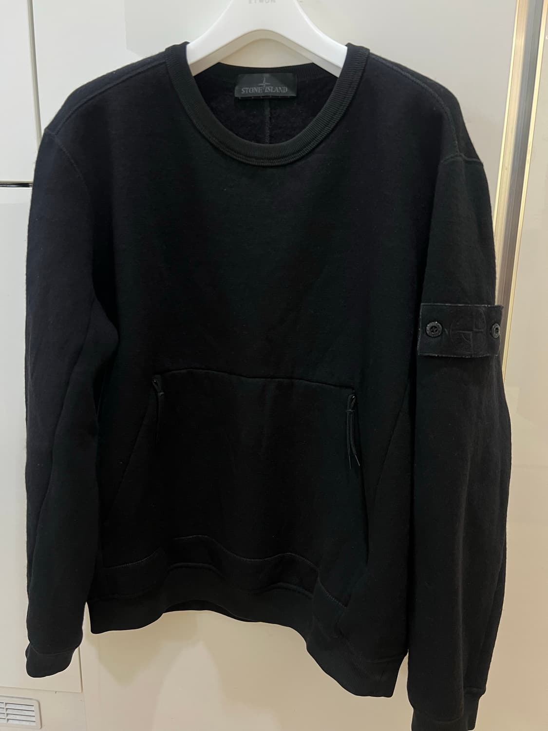 스톤아일랜드 고스트피스 니트맨투맨 M (한정판) 상품이미지1