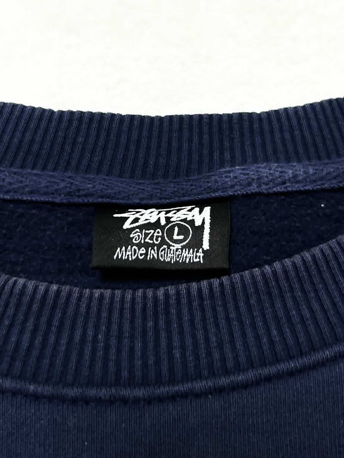 스투시 서울 빅로고 네이비 맨투맨 상품이미지8