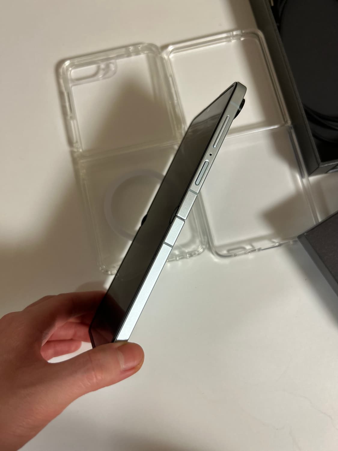 갤럭시 z플립7 민트 512gb 자급제 상품이미지4