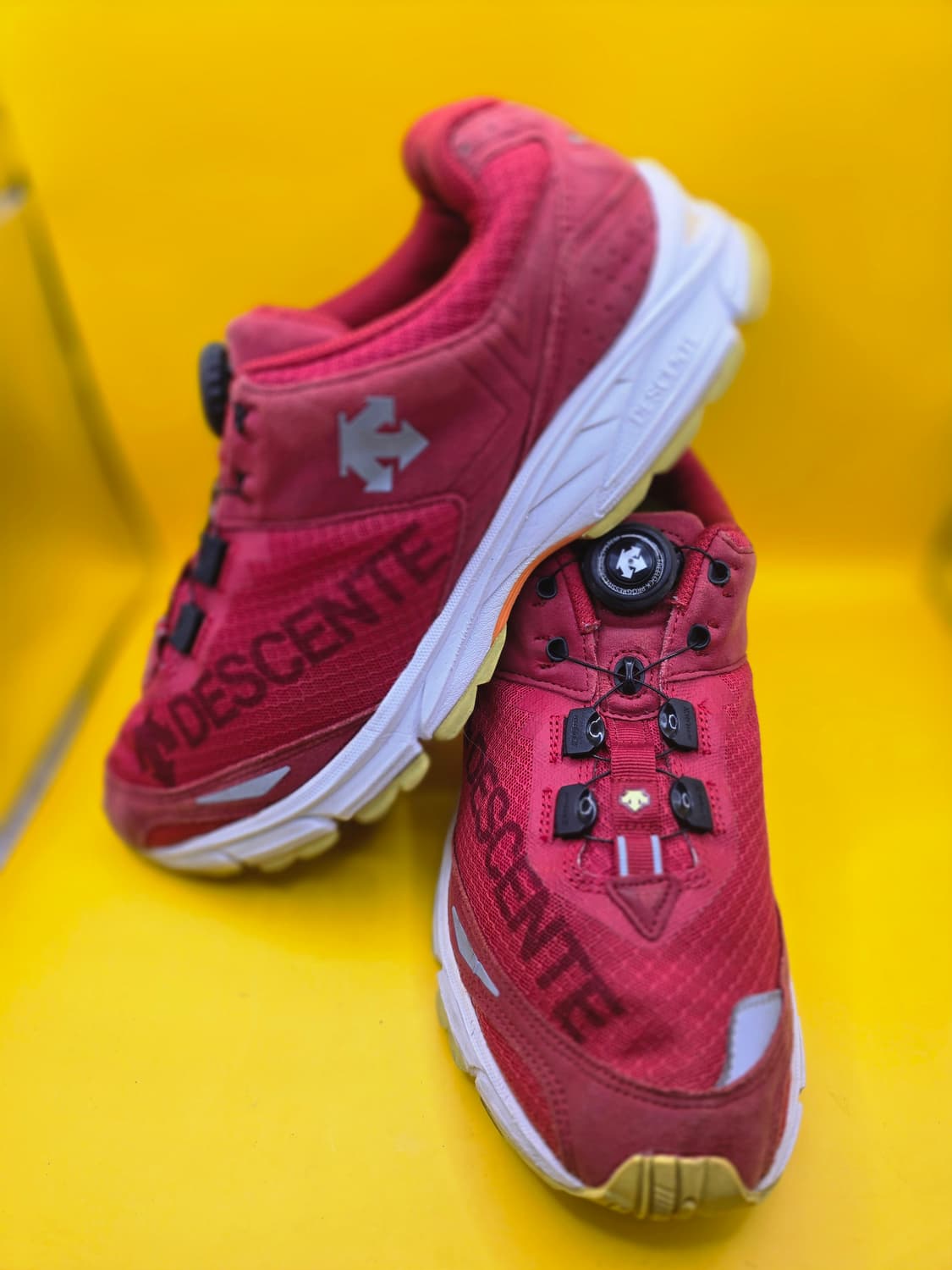 데상트 트레킹화/운동화 레드 265 (보아 다이얼) 상품이미지1