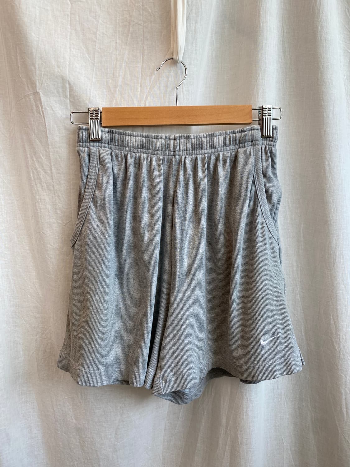 NIKE 그레이 밴딩숏츠(M-L) 상품이미지1