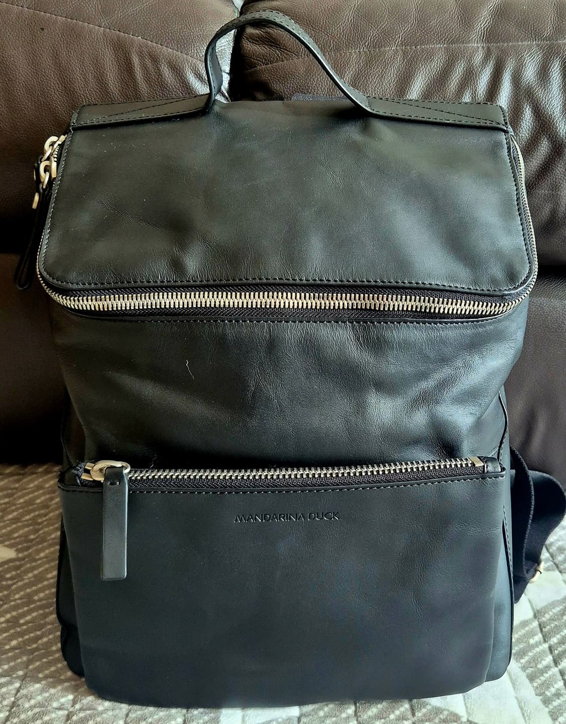 만다리나덕 소가죽 백팩 상품이미지1