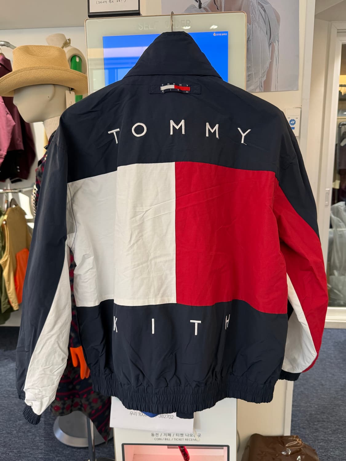 Kith x Tommy 콜라보 자켓  상품이미지2