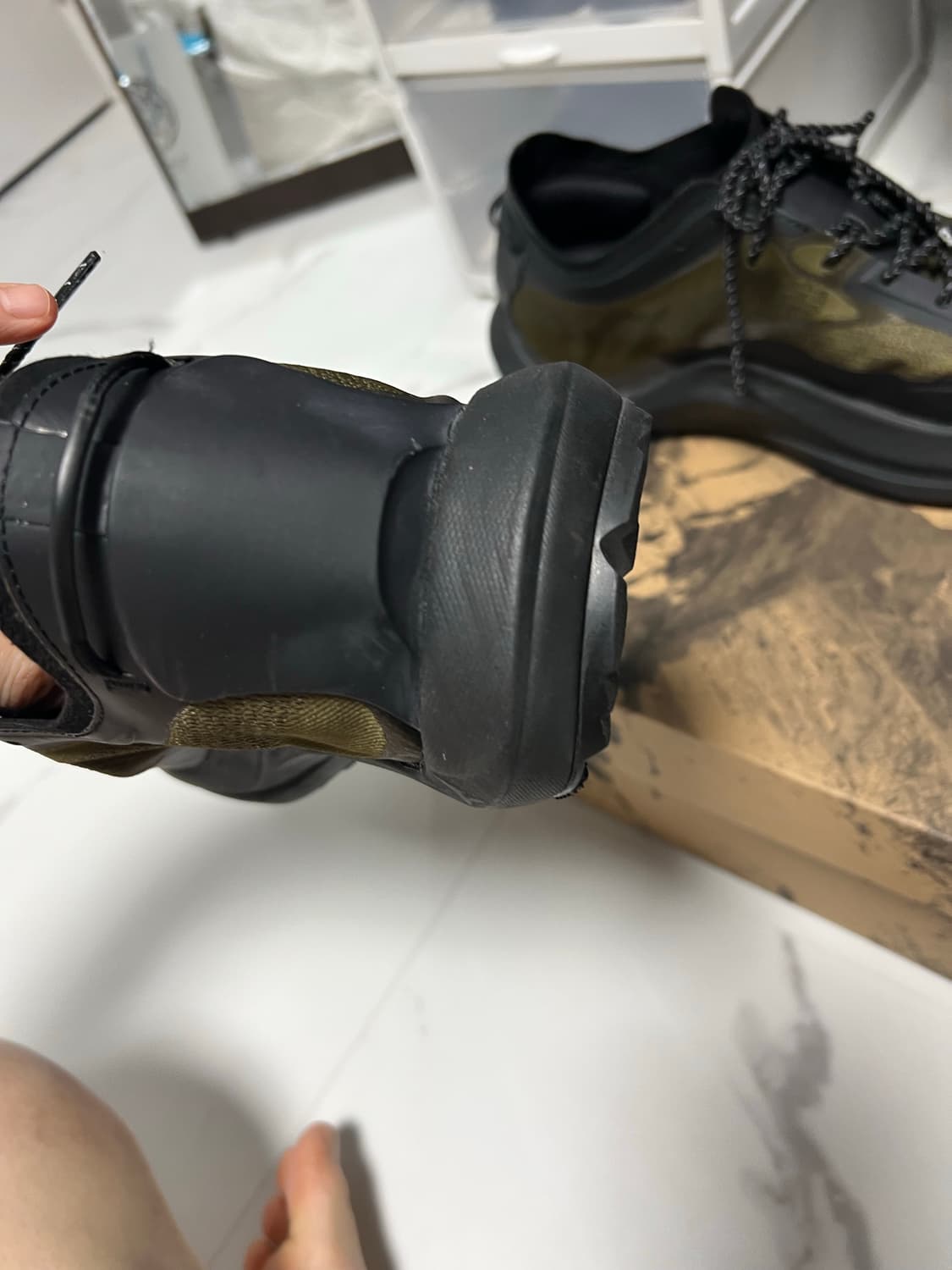 ROA 로아 셀라 올리브 블랙 42사이 상품이미지3