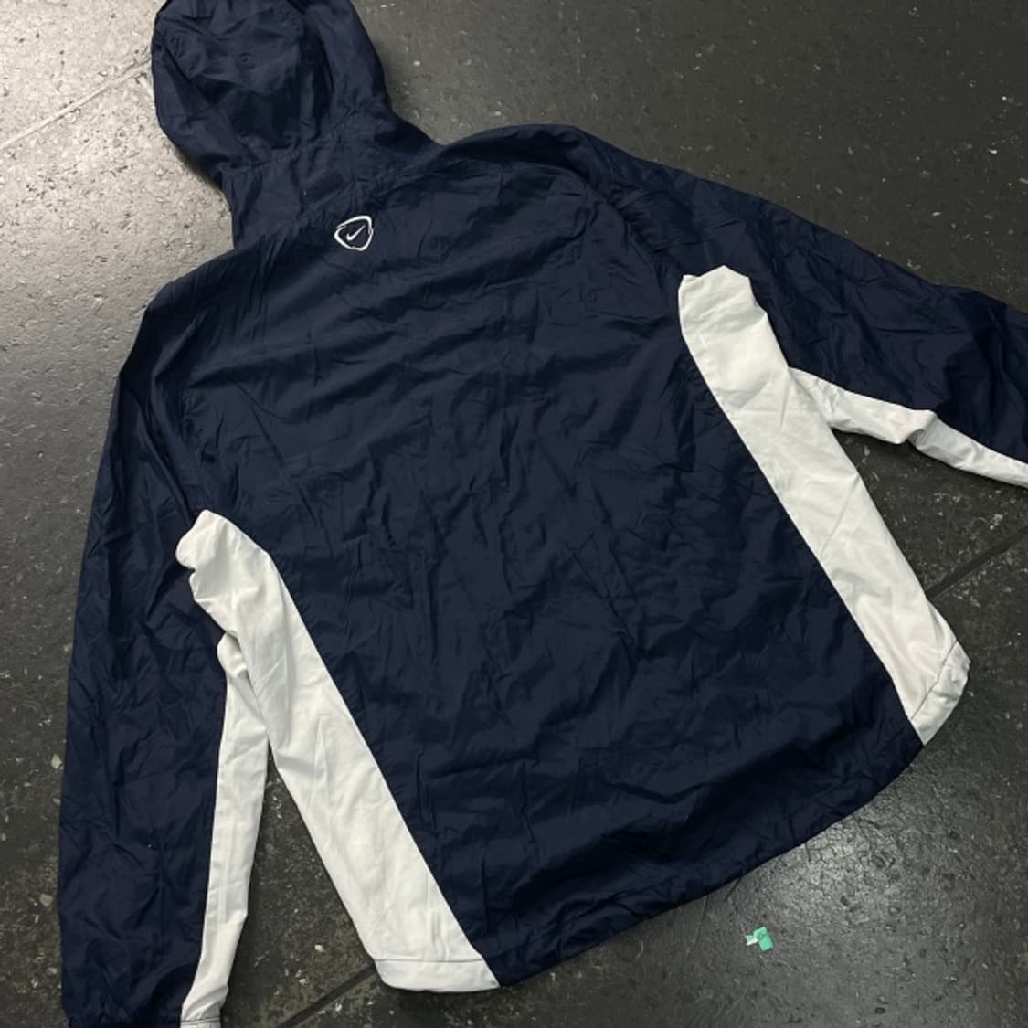 100 나이키 드라이핏 바람막이 상품이미지5