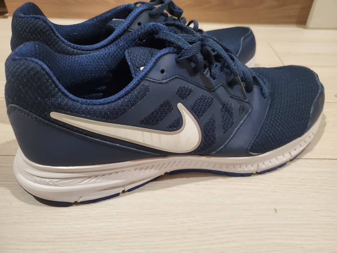 나이키 운동화 다운쉬프터6 런닝화 사이즈275
 상품이미지4