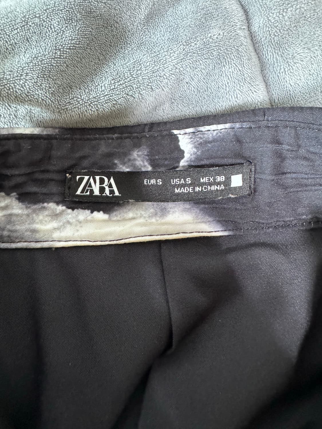 [ZARA] 자라 플리티드 이펙트 프린트 오버셔츠 상품이미지6