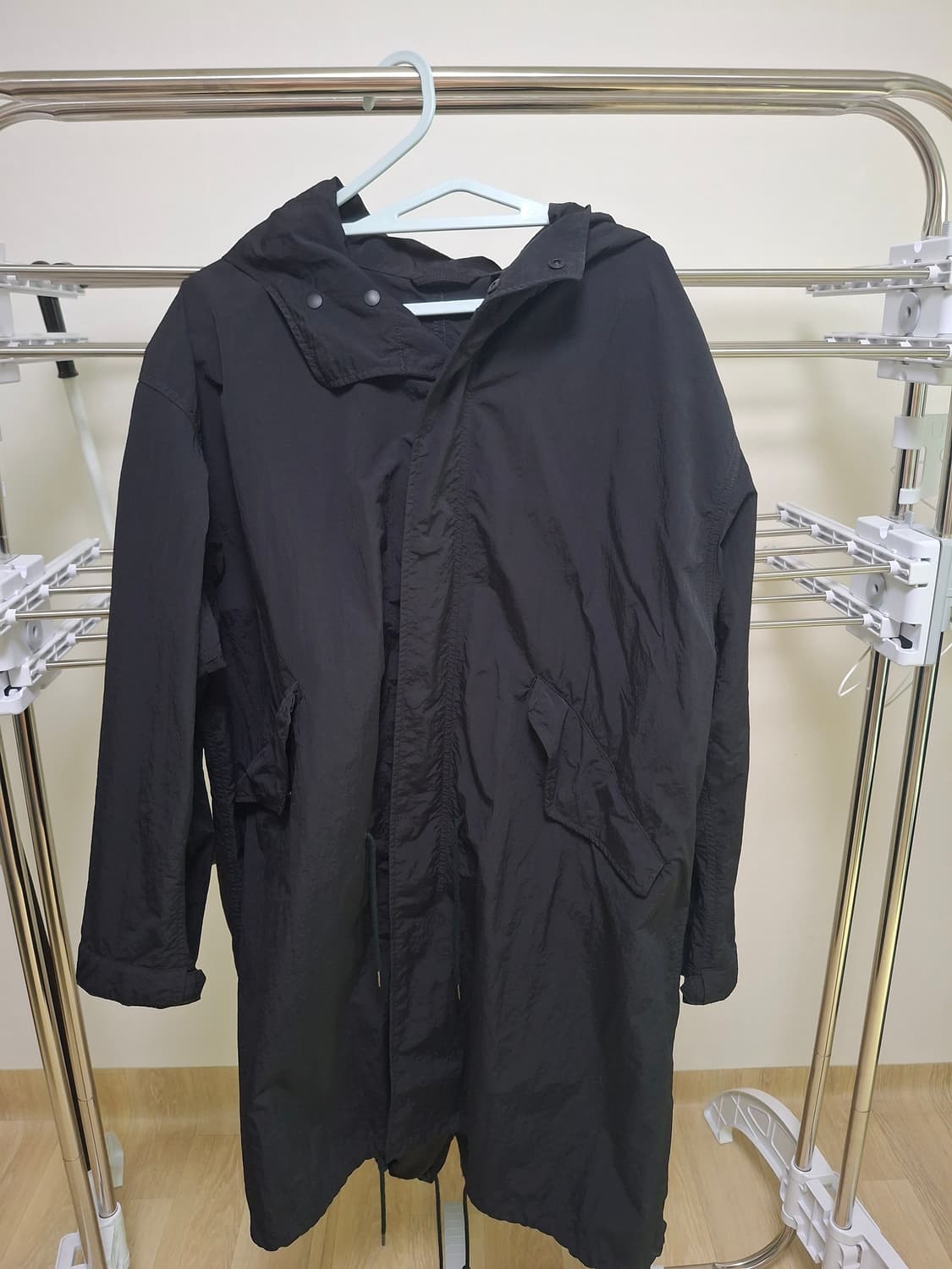 유니클로 U 블랙 피쉬테일 파카 L 상품이미지2