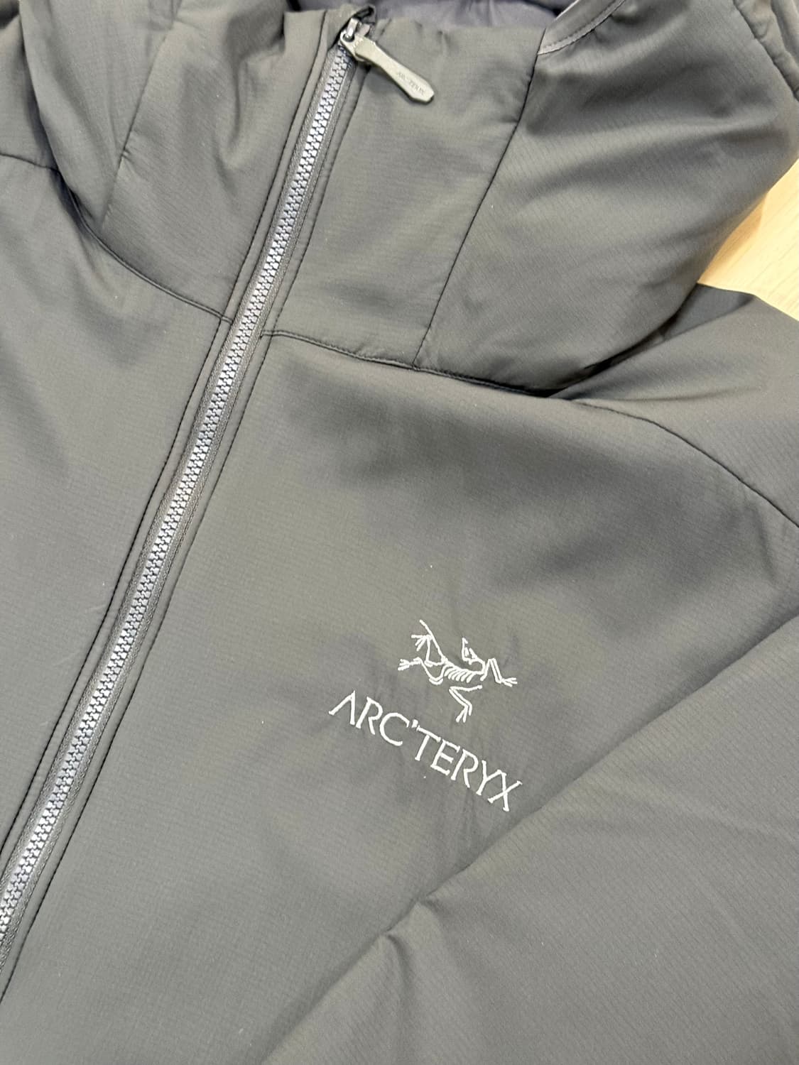 아크테릭스 아톰 LT 후디 글리치 L 상품이미지2