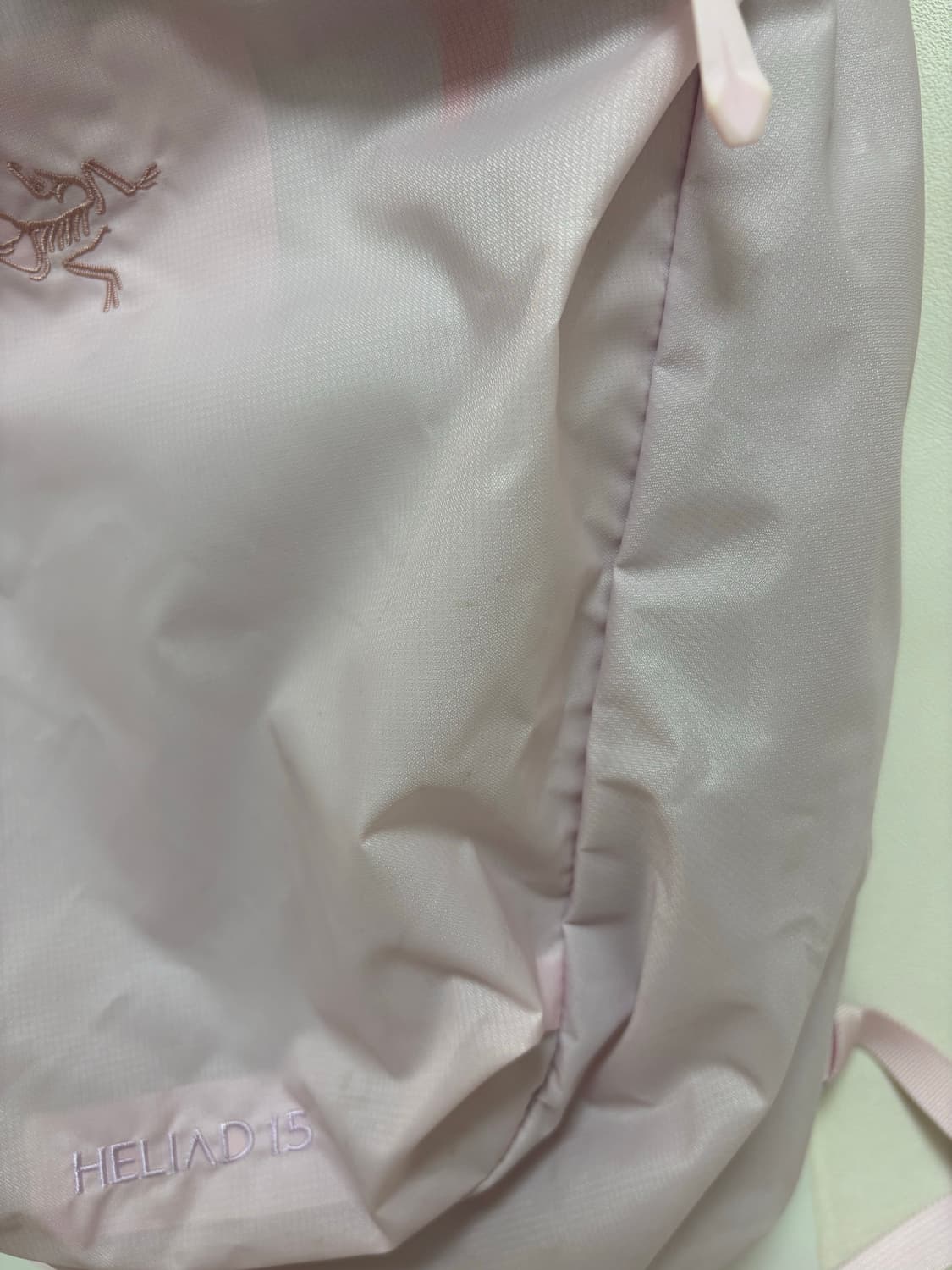 아크테릭스 헬리아드15 핑크글로우 상품이미지4