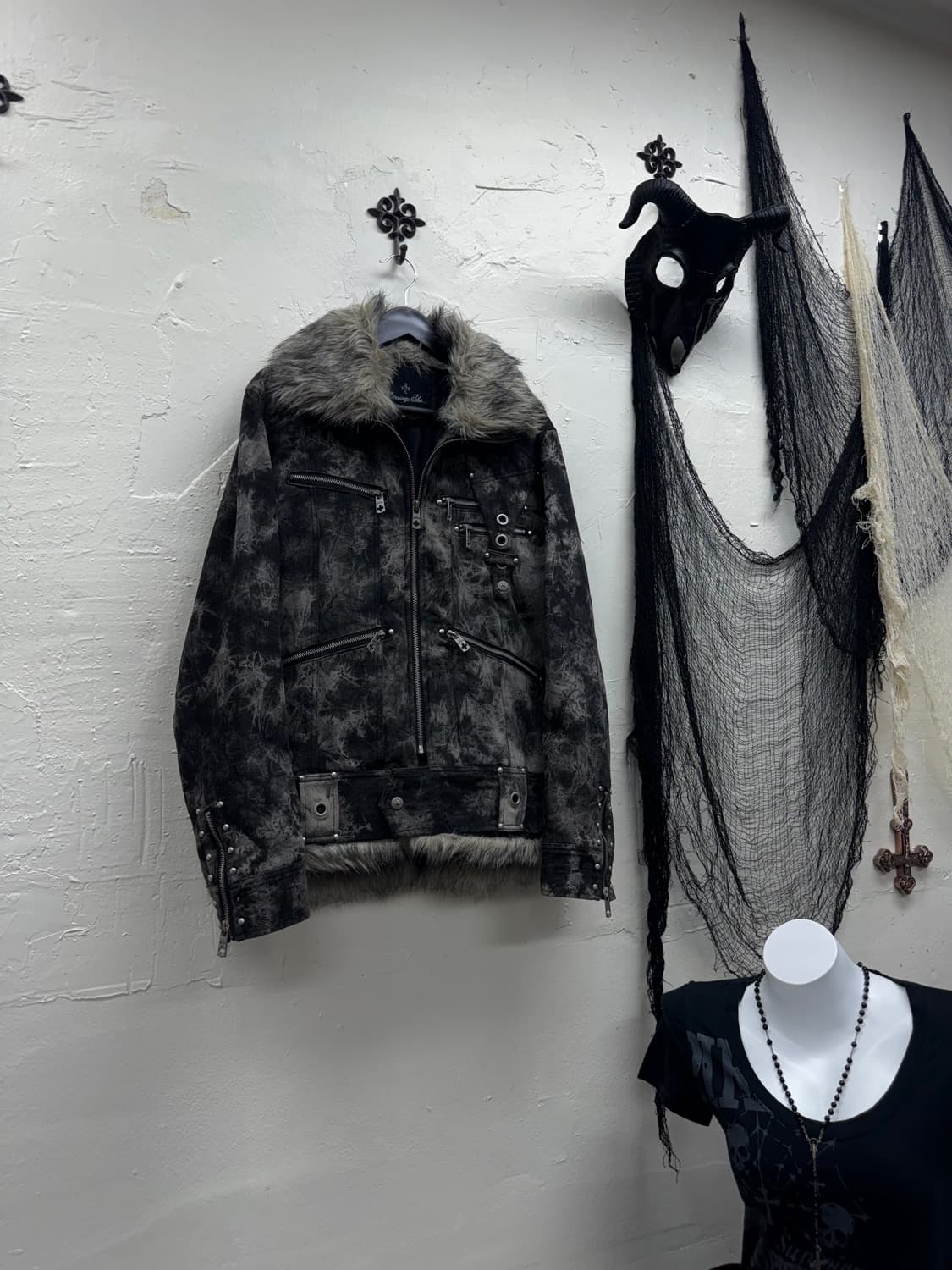 Bernings sho 00s archive bleached fur ja 상품이미지1