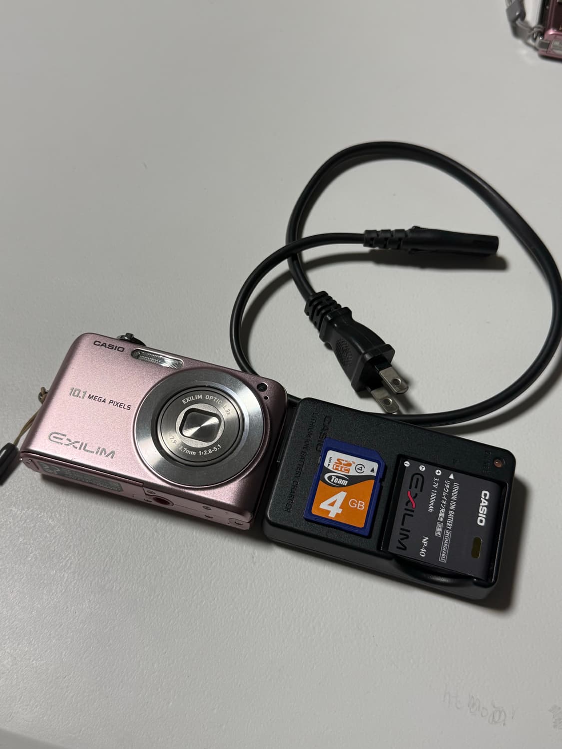 르세라핌 은채 디카 카시오 엑슬림 ex-z1080 작례o 상품이미지5