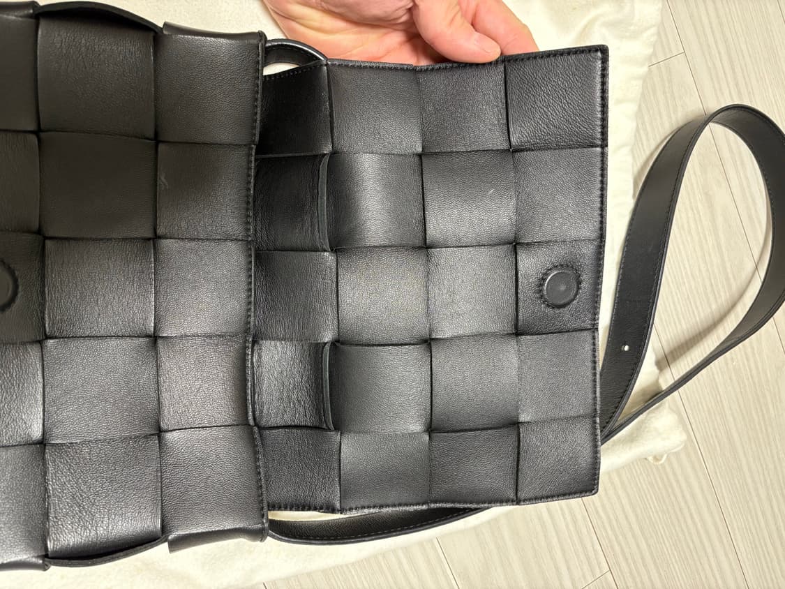 보테가베네타 카세트백 블랙 상품이미지2