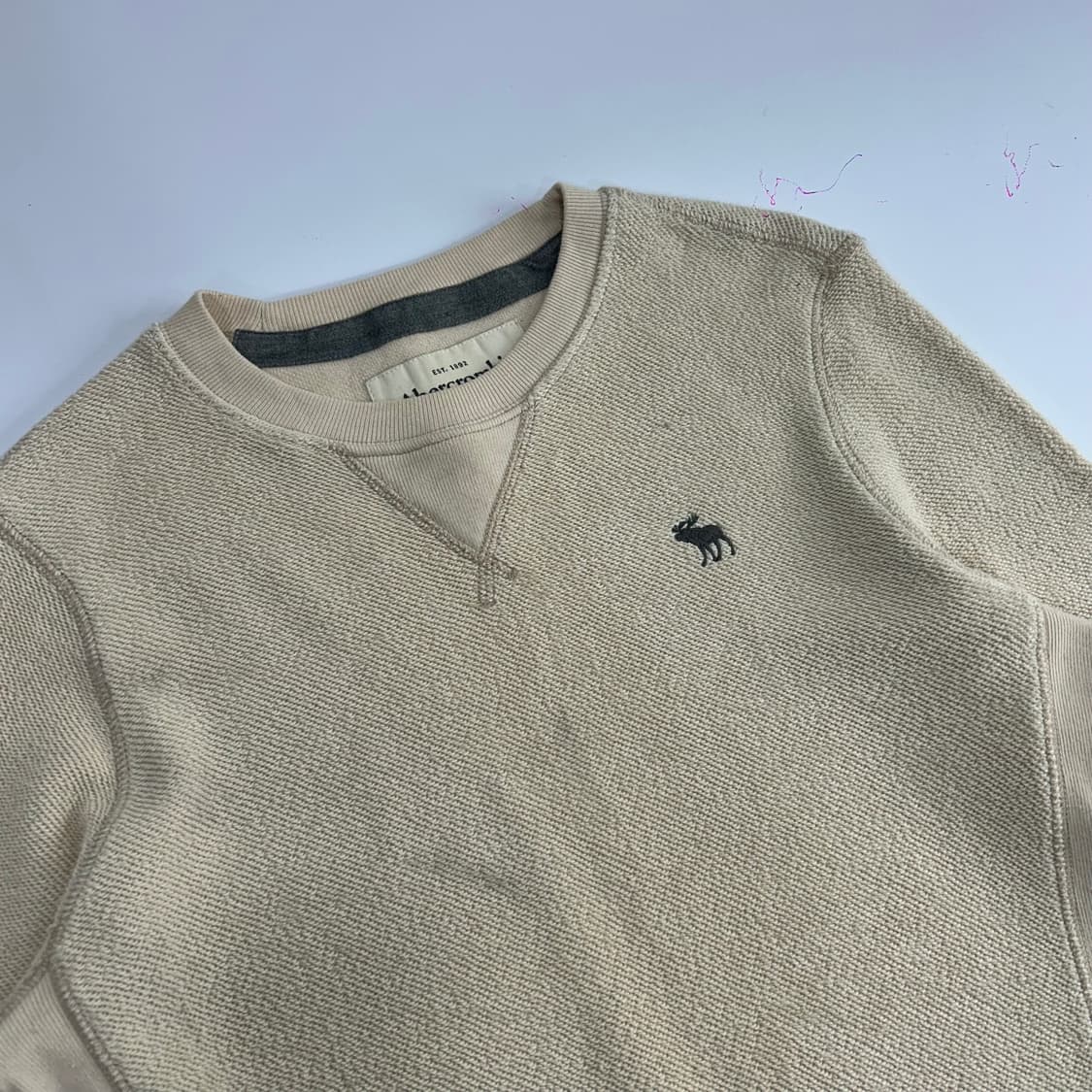 Abercrombie 아베크롬비 그레이 로고 니트 상품이미지4