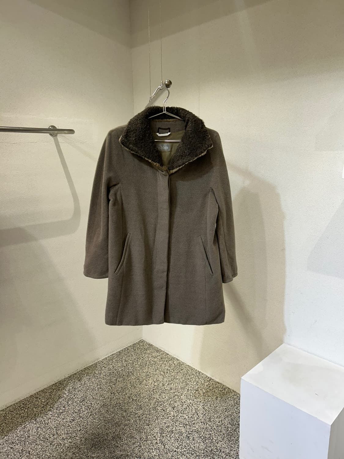 막스마라 퍼 카라 울 코트 상품이미지1