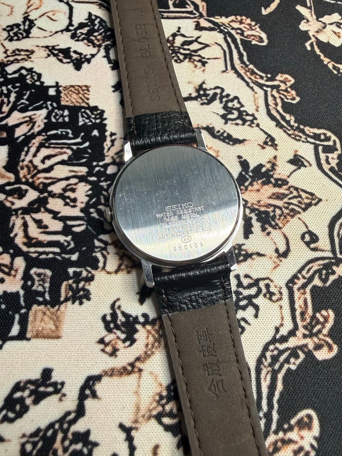 SEIKO 빈티지 쿼츠 시계 상품이미지3