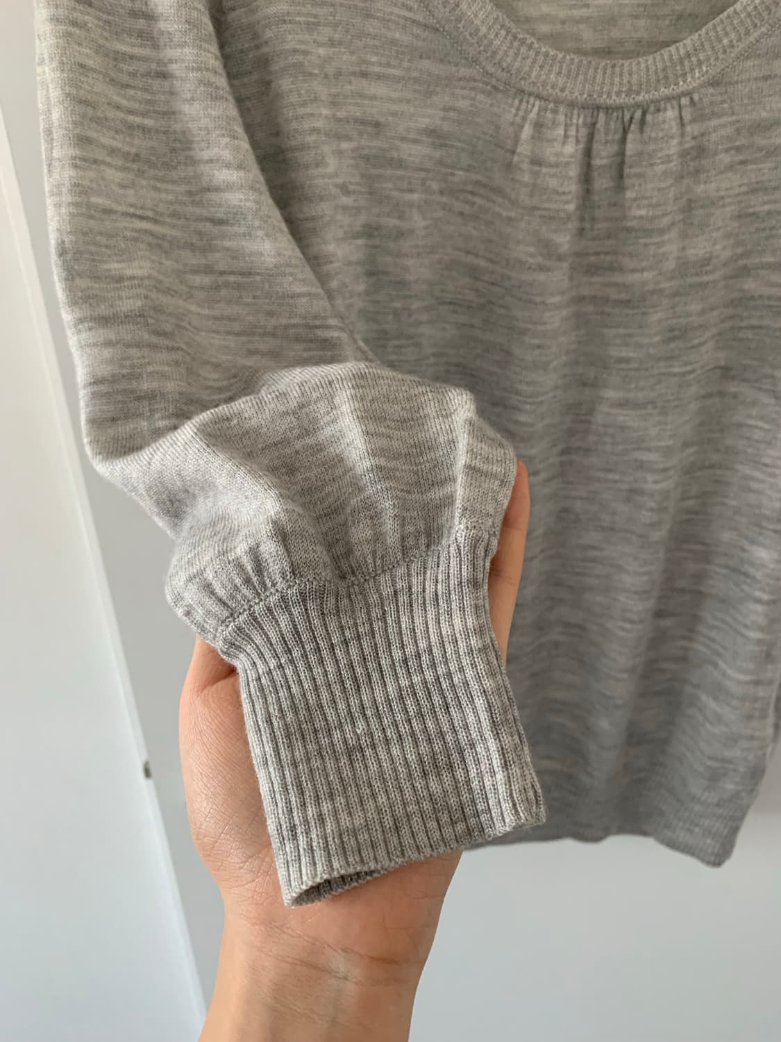 그레이 이너 니트 상품이미지3