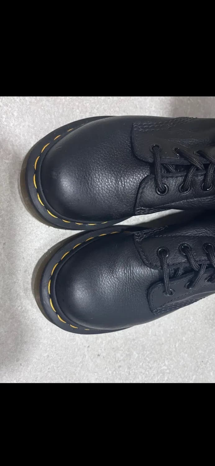 닥터마틴 1B60 버지니아 블랙 20홀 부츠 220 상품이미지2