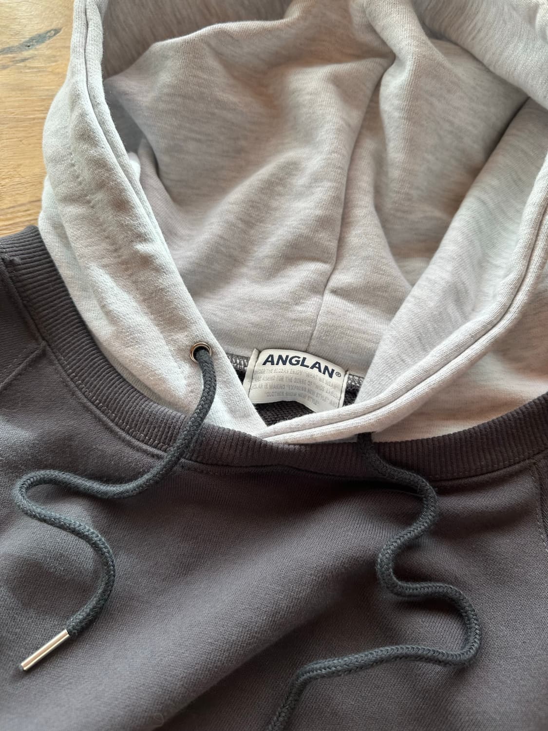 앵글런 투톤 차콜 후드 상품이미지2