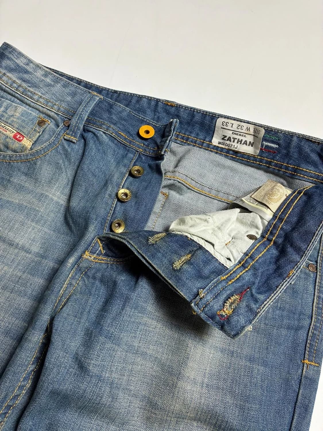 디젤 DIESEL 자탄 빈티지 워싱 데님 팬츠 R1352 상품이미지3