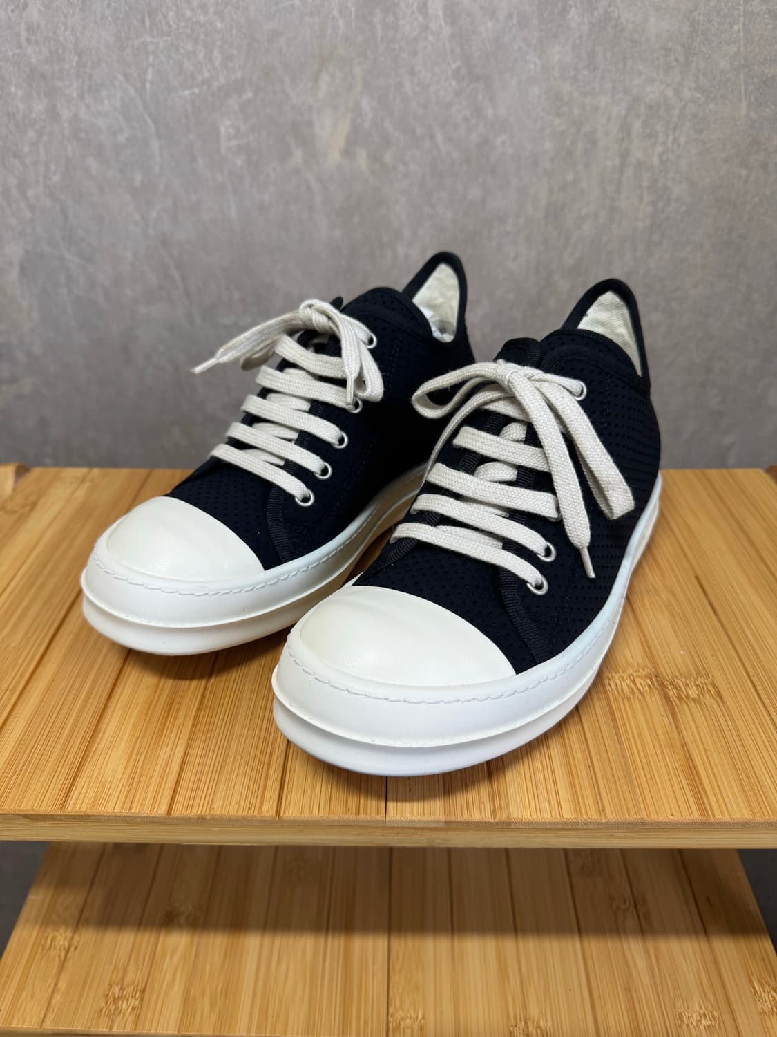 37 / Rick Owens 릭오웬스 엠보싱 라몬즈 로우 상품이미지1