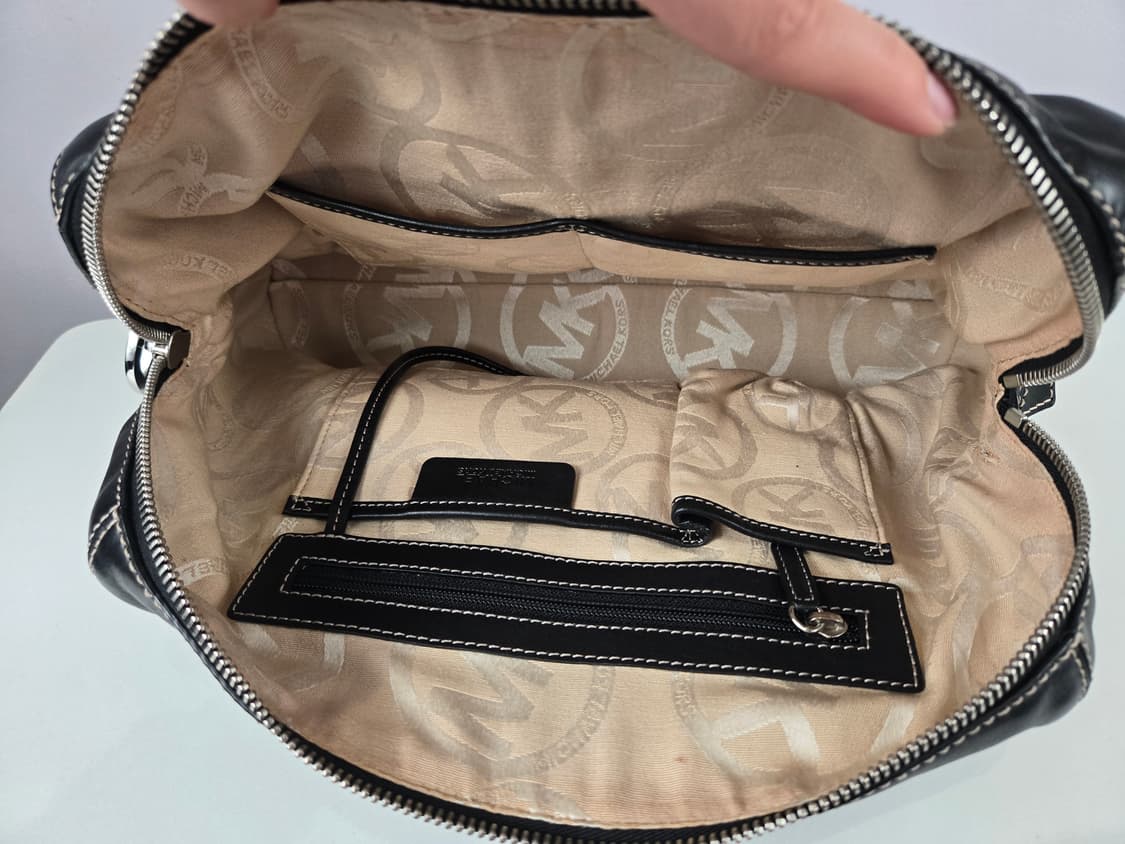 마이클코어스 Asor 아스터 백 스터드 토트백 가방 정품 블랙 은장 상품이미지9