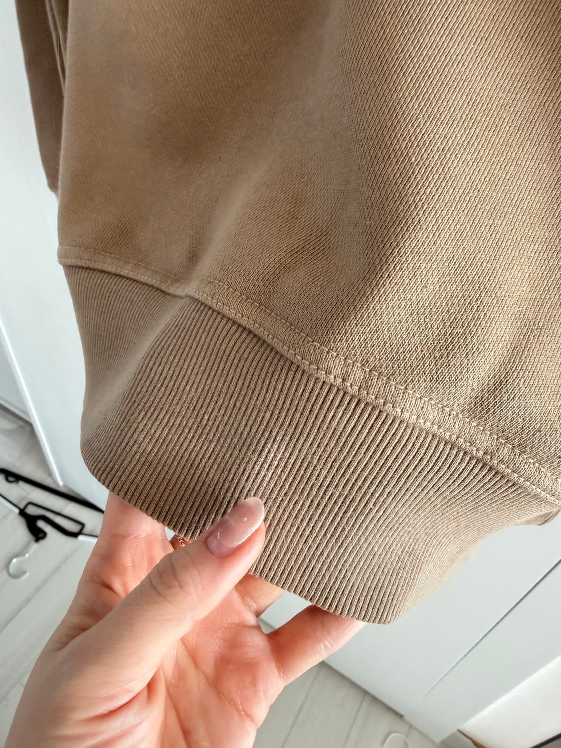 앤더슨벨 쭈리 맨투맨 L 상품이미지3