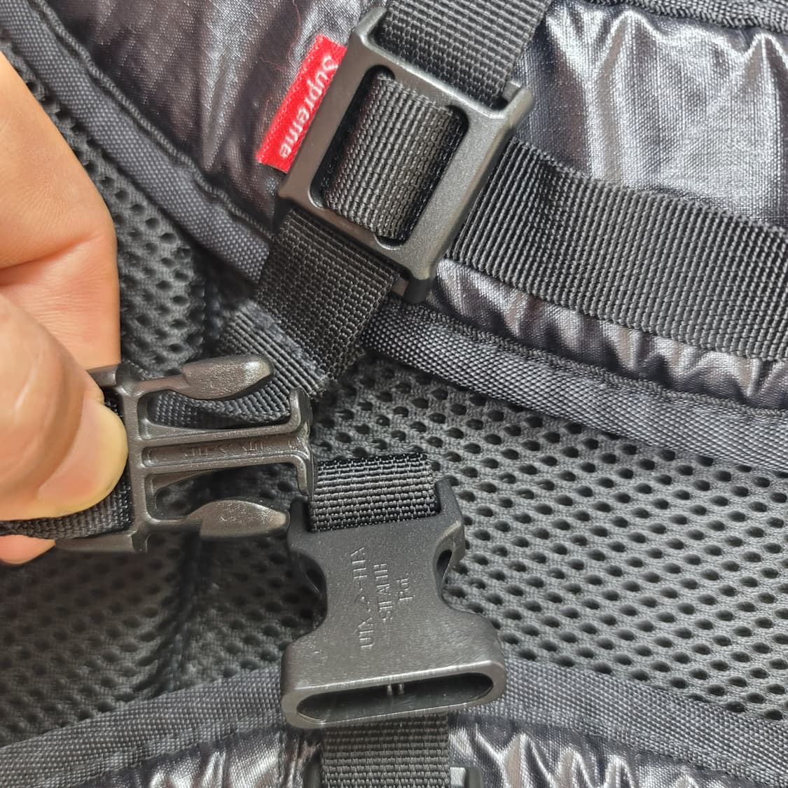 슈프림17fw백팩 상품이미지5